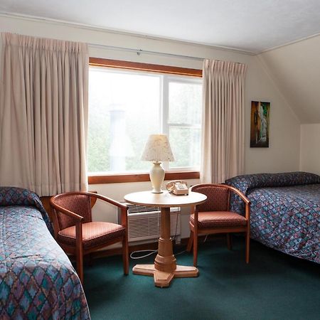 Town & Country Motor Inn Lake Placid Exterior photo